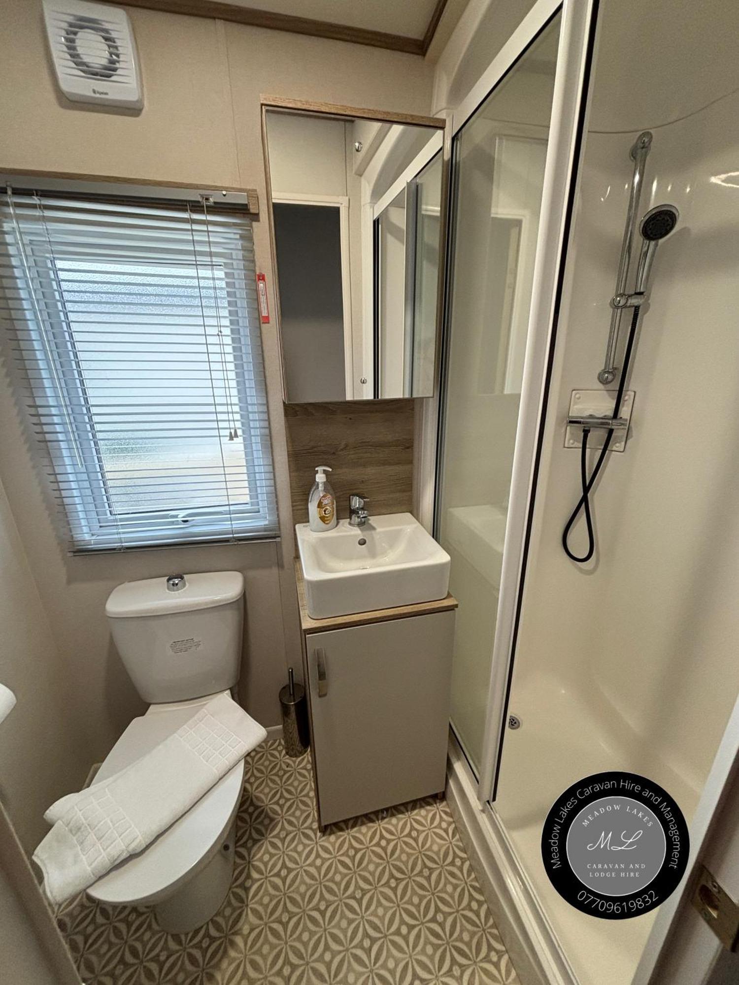 Palm Grove 182 - Pet Friendly, Wifi, Close To Beach And Clubhouse - Golden Palm Resort - Meadow Lakes Caravan & Lodge Hire Skegness Luaran gambar